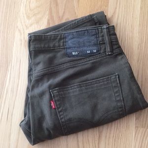 Levi’s 511  size 32 waist 32 length Army Green